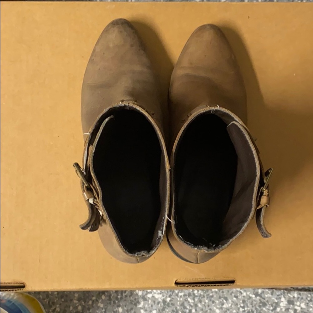 Joie Leather boots